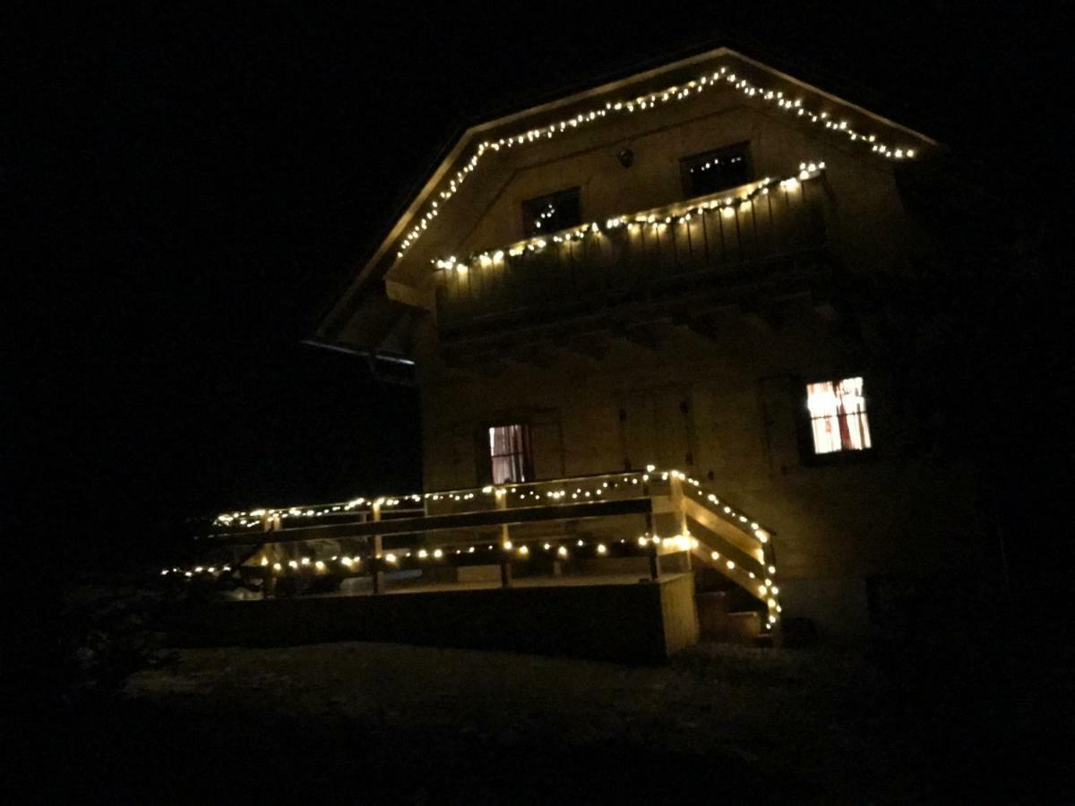 Almhaus & Almchalet Flattnitz Экстерьер фото